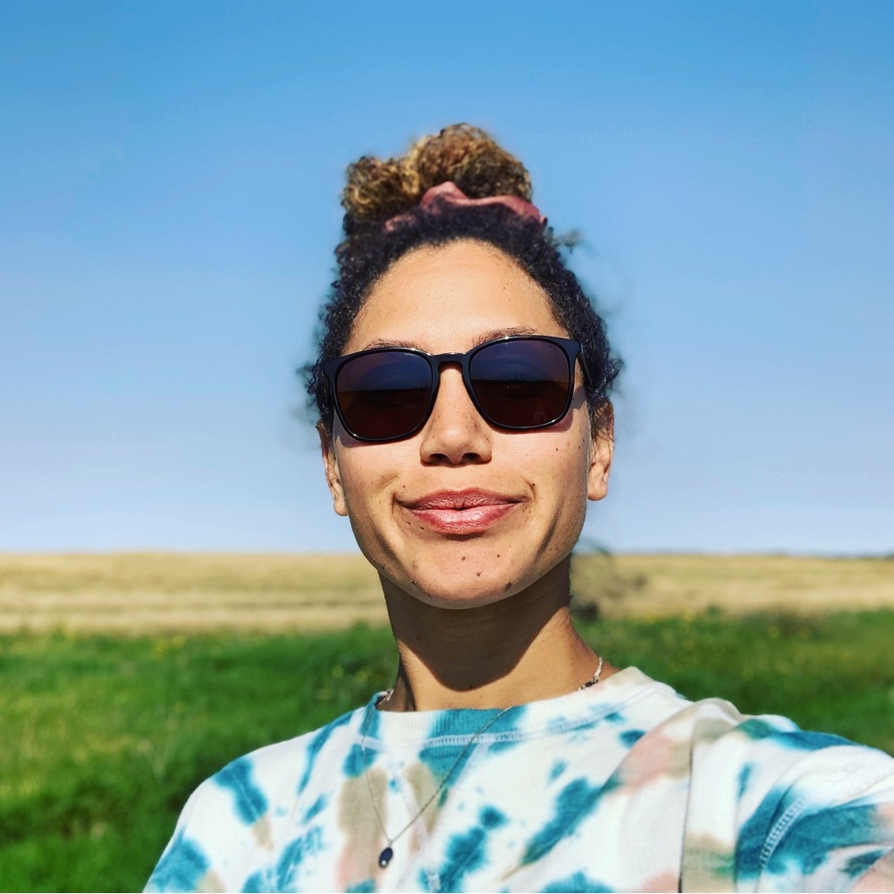 Meet your Posher, Julia